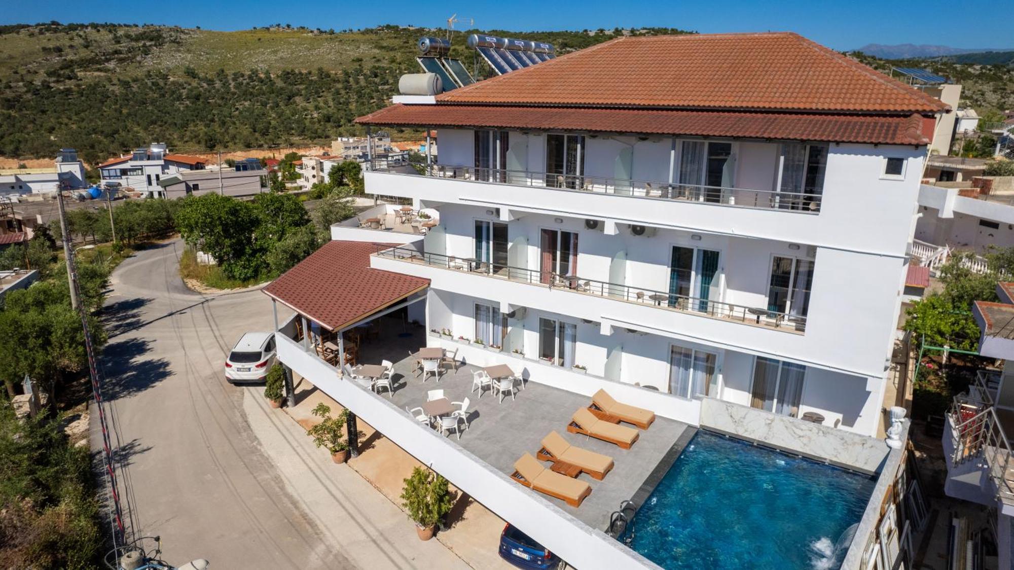 Hotel Perla Ksamil Exteriér fotografie