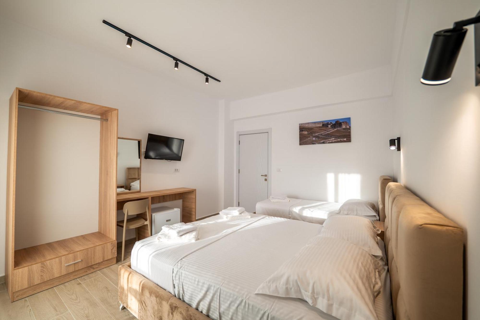 Hotel Perla Ksamil Exteriér fotografie