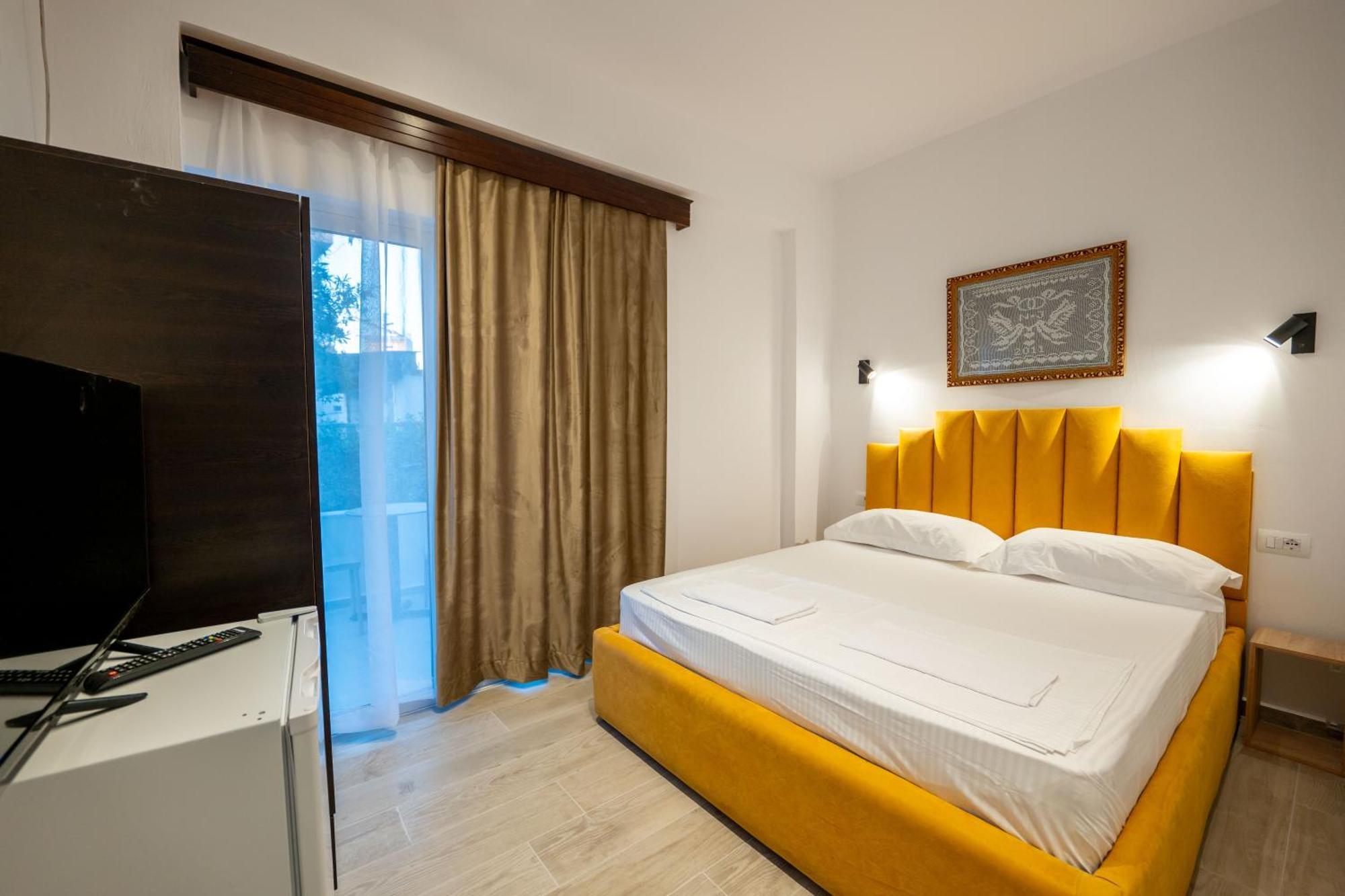 Hotel Perla Ksamil Exteriér fotografie